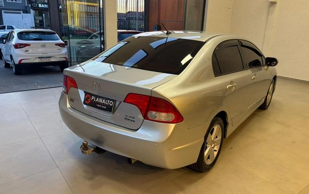 imagem-https://www.socarrao.com.br/sc-vehicle-images-prod/4320946/1792513460173-8555587_9_B_ce61d1bb50.jpeg