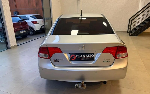 imagem-https://www.socarrao.com.br/sc-vehicle-images-prod/4320946/1792513460175-8555587_8_B_d6553657d1.jpeg