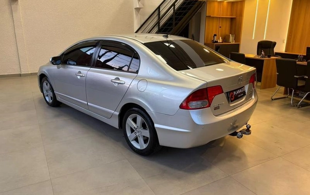 imagem-https://www.socarrao.com.br/sc-vehicle-images-prod/4320946/1792513460177-8555587_12_B_902070e7fb.jpeg