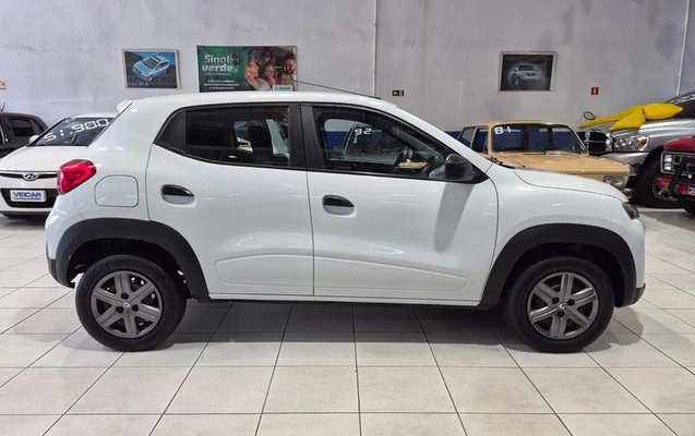 imagem-https://www.socarrao.com.br/sc-vehicle-images-prod/4321019/1791565001263-8531338_5_B_536725c202.jpeg