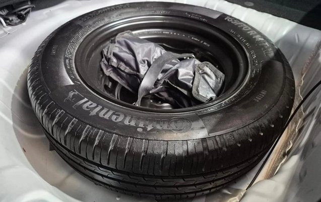 imagem-https://www.socarrao.com.br/sc-vehicle-images-prod/4321019/1791565001275-8531338_11_B_e72ba2b19e.jpeg