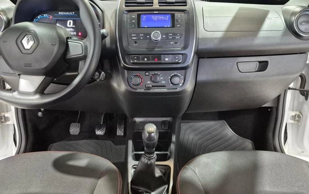 imagem-https://www.socarrao.com.br/sc-vehicle-images-prod/4321019/1791565001287-8531338_18_B_b16dc98600.jpeg