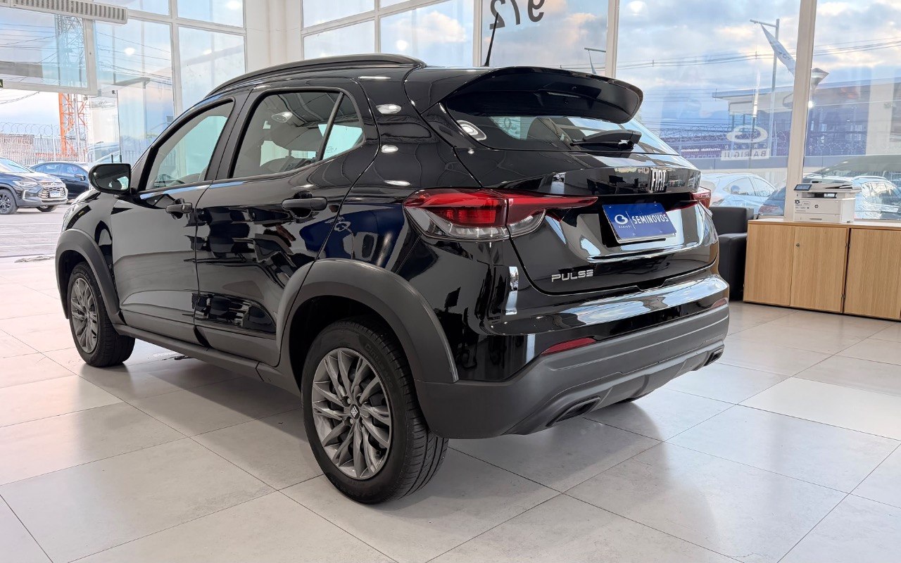 imagem-https://www.socarrao.com.br/sc-vehicle-images-prod/4321026/1791565557995-MjM4NWYzYmUtMTdkYS00MDAzLTk5ZmItNTVlMzFjMTAzN2ZkLmpwZWc.jpeg