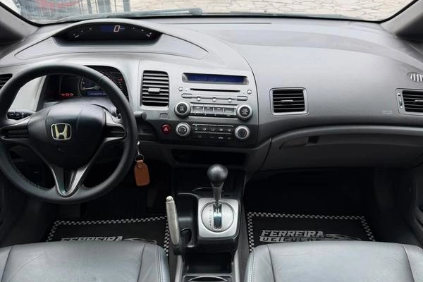 imagem-https://www.socarrao.com.br/sc-vehicle-images-prod/4321057/1791565316156-8559567_8_B_9e03ead9ff.jpeg