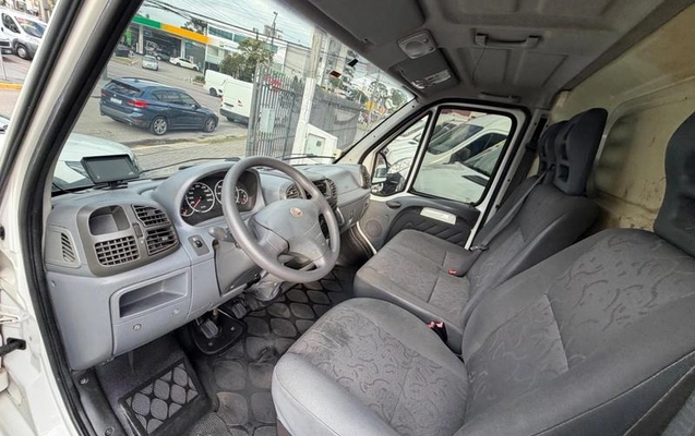 imagem-https://www.socarrao.com.br/sc-vehicle-images-prod/4321058/1791572764225-8552661_7_B_84bd54bbfc.jpeg