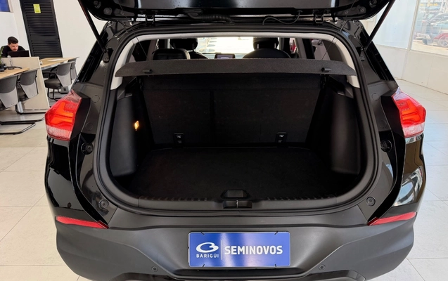 imagem-https://www.socarrao.com.br/sc-vehicle-images-prod/4321136/1791577335066-NzA1YThiODQtODk4MC00NTlkLTllMDktZDY2ZDMxMmRiNjdlLmpwZWc.jpeg