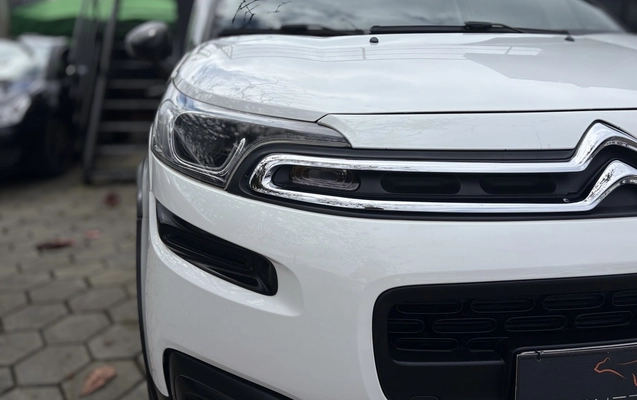 imagem-https://www.socarrao.com.br/sc-vehicle-images-prod/4321163/1791566241827-1_112340.jpg
