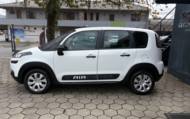imagem-https://www.socarrao.com.br/sc-vehicle-images-prod/4321163/1791566241835-1_112347.jpg