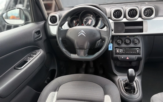 imagem-https://www.socarrao.com.br/sc-vehicle-images-prod/4321163/1791566241862-1_112410.jpg
