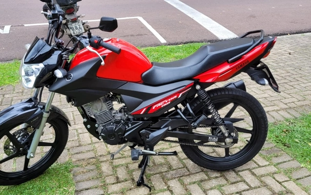 imagem-https://www.socarrao.com.br/sc-vehicle-images-prod/4321166/1791566277457-ZmFjdG9yLmpwZWc.jpeg