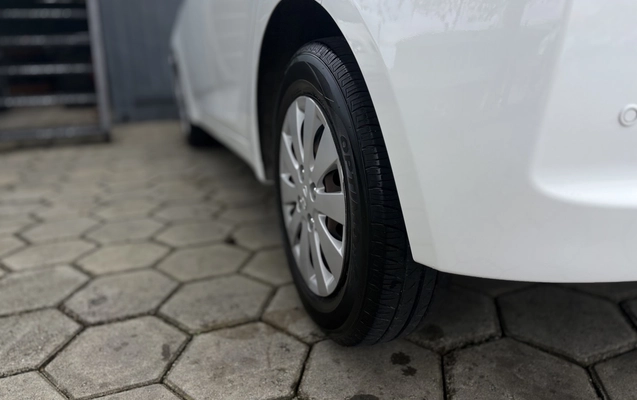 imagem-https://www.socarrao.com.br/sc-vehicle-images-prod/4321167/1791566300077-1_020716.jpg