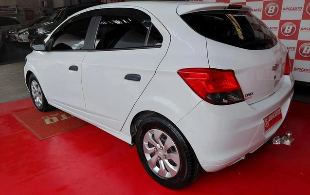 imagem-https://www.socarrao.com.br/sc-vehicle-images-prod/4321183/1791566356625-8536213_0_B_8bba7044f8.jpeg