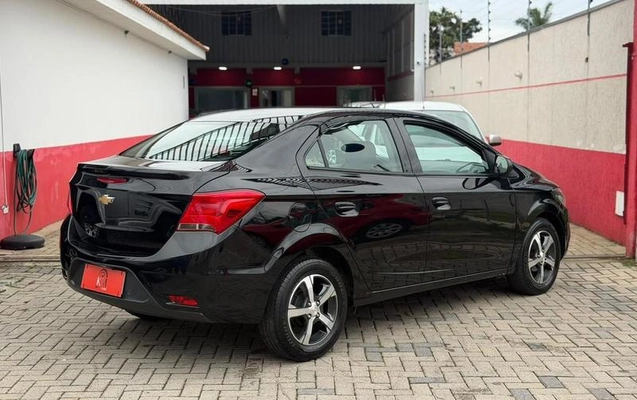 imagem-https://www.socarrao.com.br/sc-vehicle-images-prod/4321236/1791566530049-8559330_11_B_e06245edad.jpeg