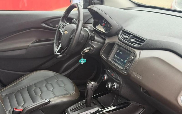 imagem-https://www.socarrao.com.br/sc-vehicle-images-prod/4321236/1791566530067-8559330_1_B_902d2c6013.jpeg
