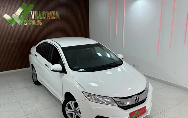 imagem-https://www.socarrao.com.br/sc-vehicle-images-prod/4321253/1791566717579-ac375d5b-ec6f-4c2f-9a1b-b144902fb9ce.jpg