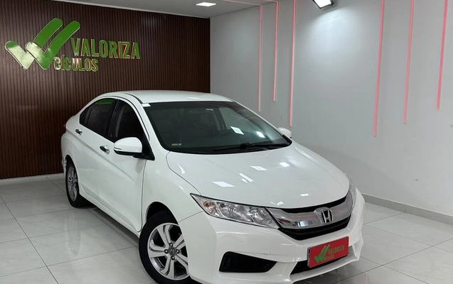imagem-https://www.socarrao.com.br/sc-vehicle-images-prod/4321253/1791566717580-12a8deb6-4119-442d-8c1a-44b81fd93f1f.jpg