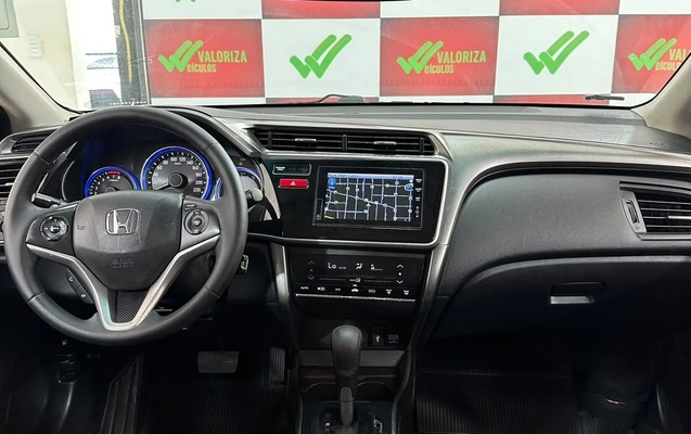 imagem-https://www.socarrao.com.br/sc-vehicle-images-prod/4321253/1791566717590-e7a1df55-1dfc-4915-ac27-749ac726f28f.jpg