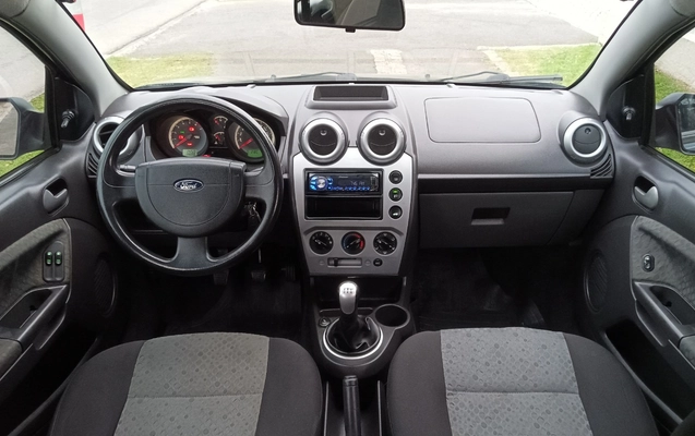 imagem-https://www.socarrao.com.br/sc-vehicle-images-prod/4321270/1791567157028-SU1HXzIwMjYxMDA4XzE3NDcwMH4yLmpwZw.jpg