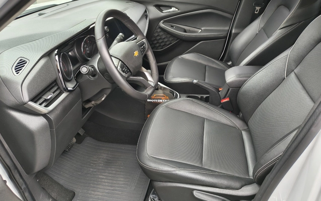 imagem-https://www.socarrao.com.br/sc-vehicle-images-prod/4321274/1791566934002-SU1HXzIwMjYxMDA5XzE0MTkzOTUyMV9IRFIuanBn.jpg