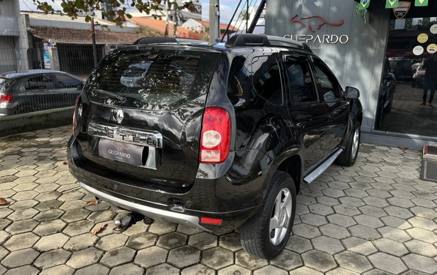 imagem-https://www.socarrao.com.br/sc-vehicle-images-prod/4321275/1791566948308-1_030503.jpg