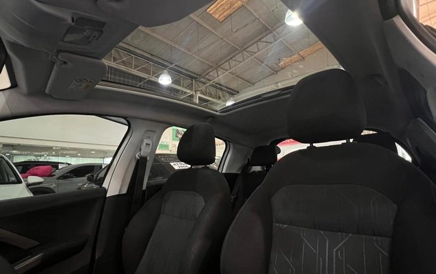 imagem-https://www.socarrao.com.br/sc-vehicle-images-prod/4321276/1792317997989-8555937_7_B_00a0d14f8d.jpeg