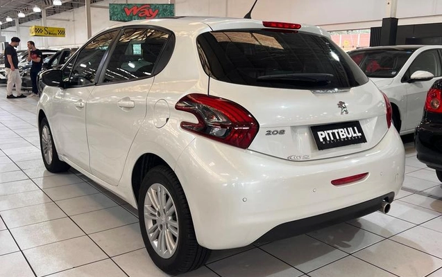 imagem-https://www.socarrao.com.br/sc-vehicle-images-prod/4321276/1792317998009-8555937_19_B_a7a2214d23.jpeg