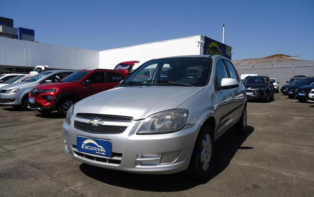 imagem-https://www.socarrao.com.br/sc-vehicle-images-prod/4321280/1791567004966-7737416_0_B_79f51d68d4.jpeg