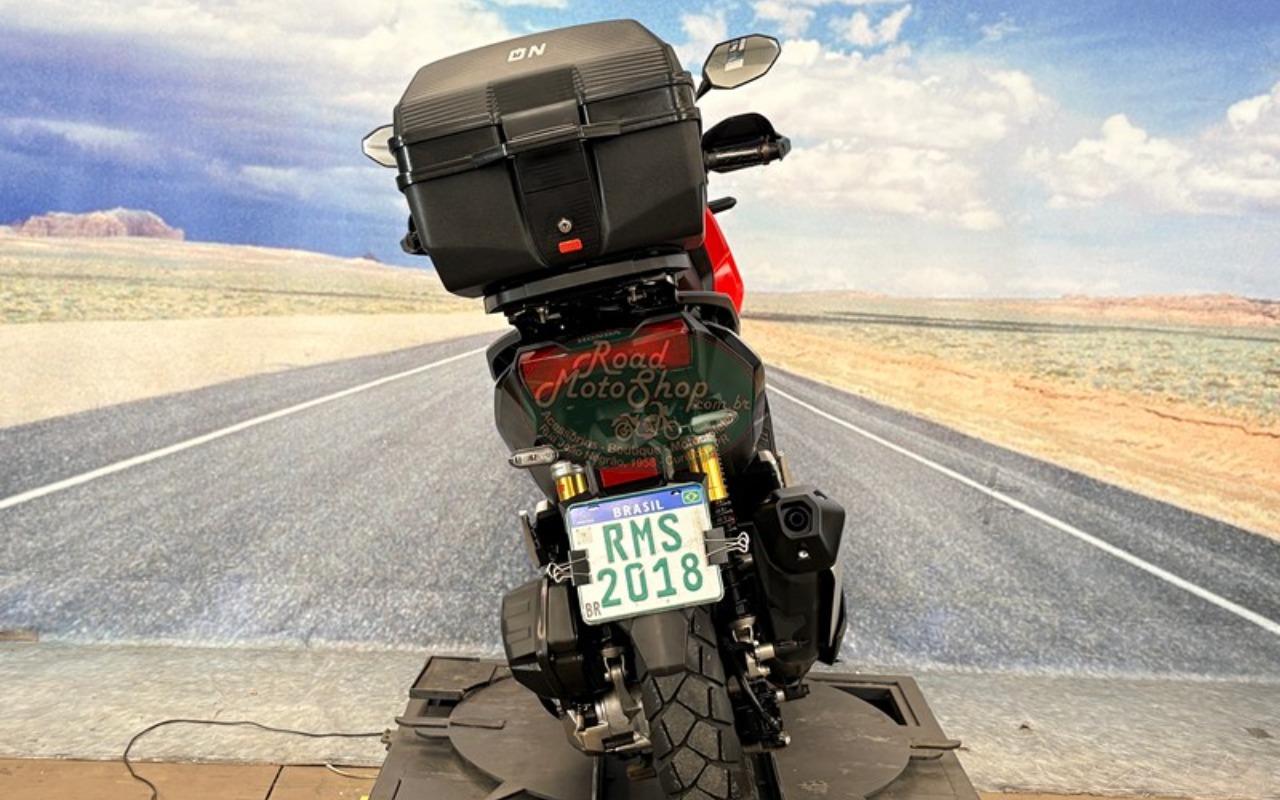 imagem-https://www.socarrao.com.br/sc-vehicle-images-prod/4321290/1791567080345-QURWIFZFUk1FTEhBXzE0LmpwZw.jpg