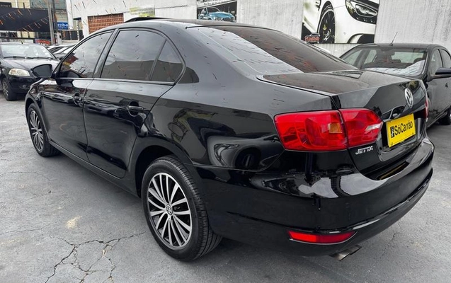 imagem-https://www.socarrao.com.br/sc-vehicle-images-prod/4321318/1791567198709-8554641_4_B_6cbc9353c5.jpeg