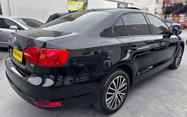 imagem-https://www.socarrao.com.br/sc-vehicle-images-prod/4321318/1791567198710-8554641_5_B_1a6bc7eae2.jpeg