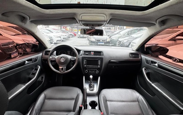 imagem-https://www.socarrao.com.br/sc-vehicle-images-prod/4321318/1791567198718-8554641_10_B_c0262f320f.jpeg