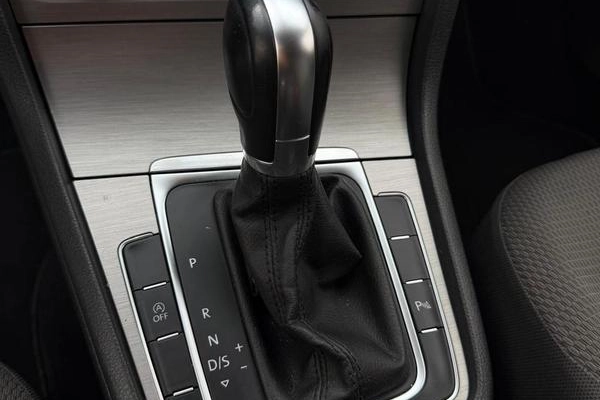 imagem-https://www.socarrao.com.br/sc-vehicle-images-prod/4321356/1791567397048-8556477_12_B_763b94a639.jpeg