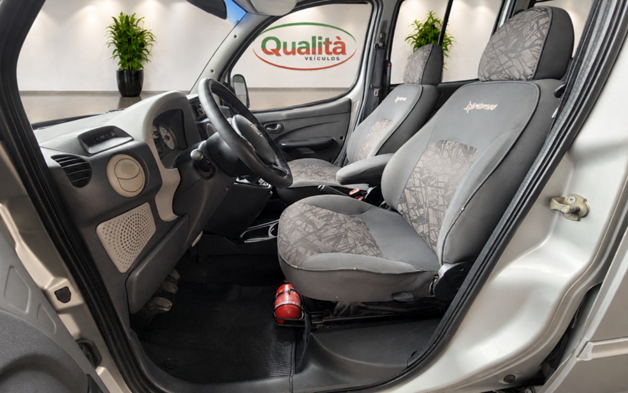 imagem-https://www.socarrao.com.br/sc-vehicle-images-prod/4321364/1791567417244-MTIucG5n.png