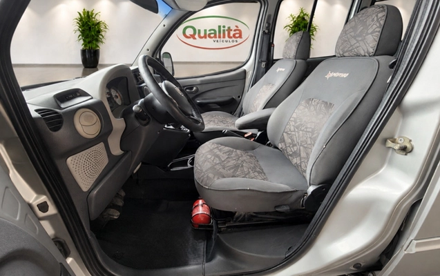 imagem-https://www.socarrao.com.br/sc-vehicle-images-prod/4321364/1791567417244-MTIucG5n.png