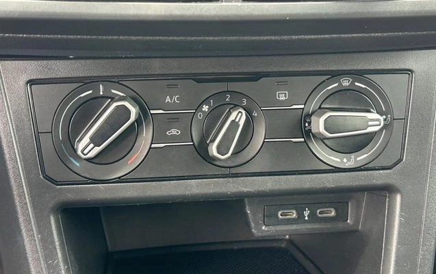imagem-https://www.socarrao.com.br/sc-vehicle-images-prod/4321373/1791568264555-8558130_7_B_98256c3329.jpeg