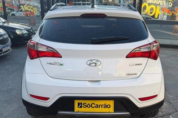 imagem-https://www.socarrao.com.br/sc-vehicle-images-prod/4321396/1791573261238-8556318_5_B_dc3c873586.jpeg