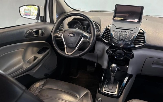 imagem-https://www.socarrao.com.br/sc-vehicle-images-prod/4321420/1791567674709-8559712_14_B_80da95527f.jpeg