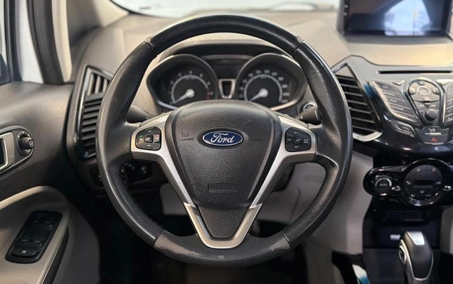 imagem-https://www.socarrao.com.br/sc-vehicle-images-prod/4321420/1791567674711-8559712_15_B_f9566851aa.jpeg