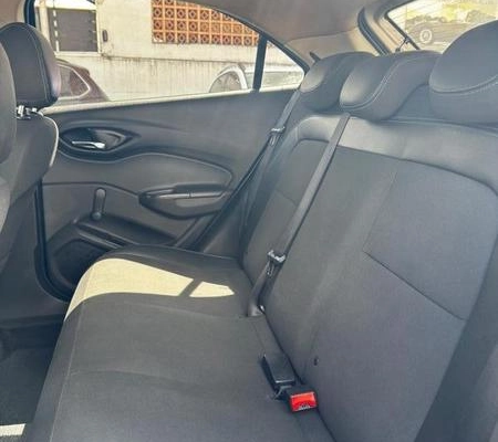 imagem-https://www.socarrao.com.br/sc-vehicle-images-prod/4321423/1791573268504-8559640_10_B_84b22a25ed.jpeg