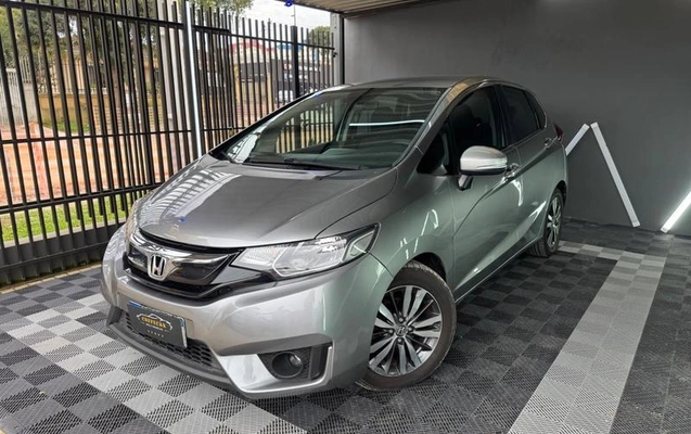 imagem-https://www.socarrao.com.br/sc-vehicle-images-prod/4321457/1791567881348-8559356_18_B_f6f252cd63.jpeg