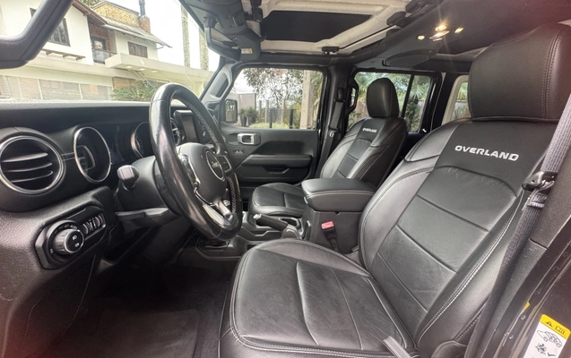 imagem-https://www.socarrao.com.br/sc-vehicle-images-prod/4321469/1791567928781-003_cdb9c30bb625b6289e4d7e66e5bb1ef8.jpg