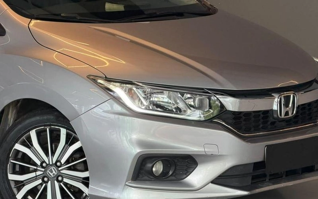 imagem-https://www.socarrao.com.br/sc-vehicle-images-prod/4321484/1791568072844-8557486_0_B_b7dbf63f5c.jpeg