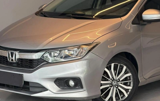 imagem-https://www.socarrao.com.br/sc-vehicle-images-prod/4321484/1791568072847-8557486_8_B_7e8053d474.jpeg