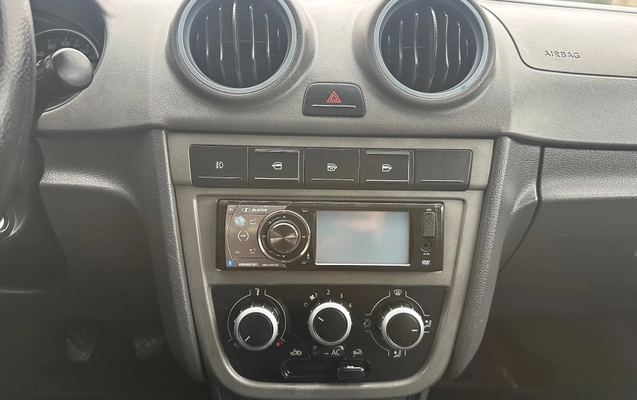 imagem-https://www.socarrao.com.br/sc-vehicle-images-prod/4321507/1791568088536-abe128f16d2d4e518a7cd44fbe635741_1791567852201.jpg