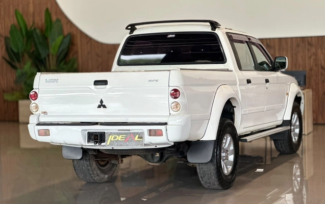 imagem-https://www.socarrao.com.br/sc-vehicle-images-prod/4321512/1791568117081-192fea72524b47079c64c89e7d8c4ab2_1791567869128.jpg