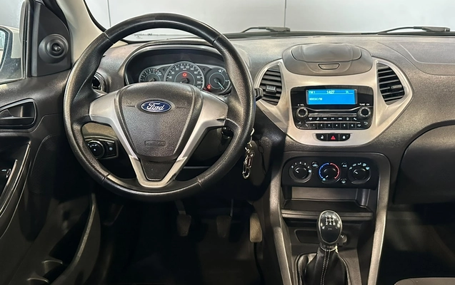 imagem-https://www.socarrao.com.br/sc-vehicle-images-prod/4321543/1791568305236-003_ddd2a3ae5b6761fd1fcae00bb9f1edad.jpg