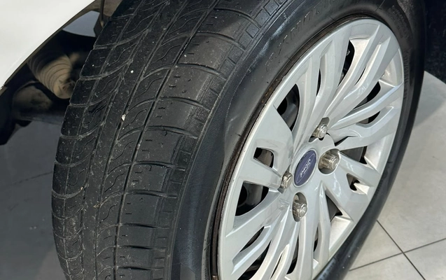 imagem-https://www.socarrao.com.br/sc-vehicle-images-prod/4321543/1791568305245-003_44bc9faf1131b4145cff169136cc8a44.jpg