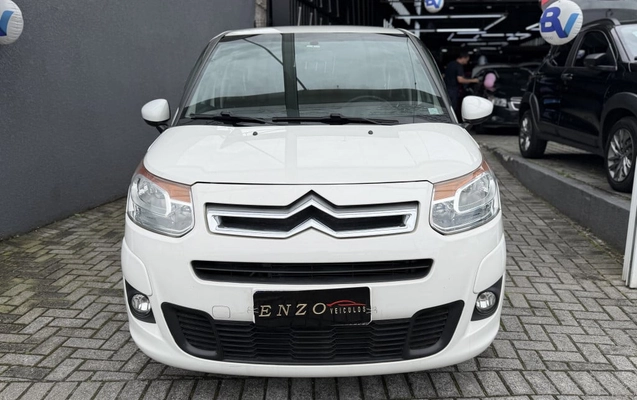 imagem-https://www.socarrao.com.br/sc-vehicle-images-prod/4321552/1791568563572-vehicle_image_1791568504_a691282983aa165f9f77e47fad032106.jpeg