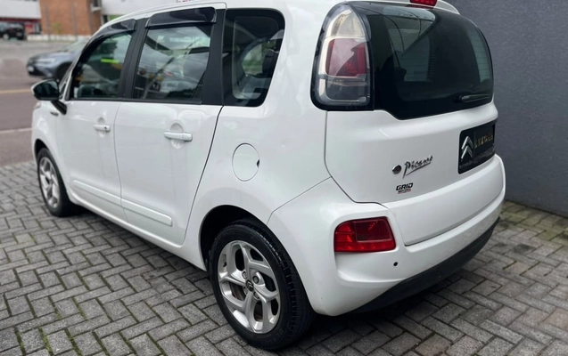 imagem-https://www.socarrao.com.br/sc-vehicle-images-prod/4321552/1791568563576-vehicle_image_1791568511_ec216dec98dd63ac02a403bcc84905c9.jpeg