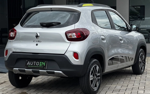 imagem-https://www.socarrao.com.br/sc-vehicle-images-prod/4321554/1791568480086-6_025335.jpg